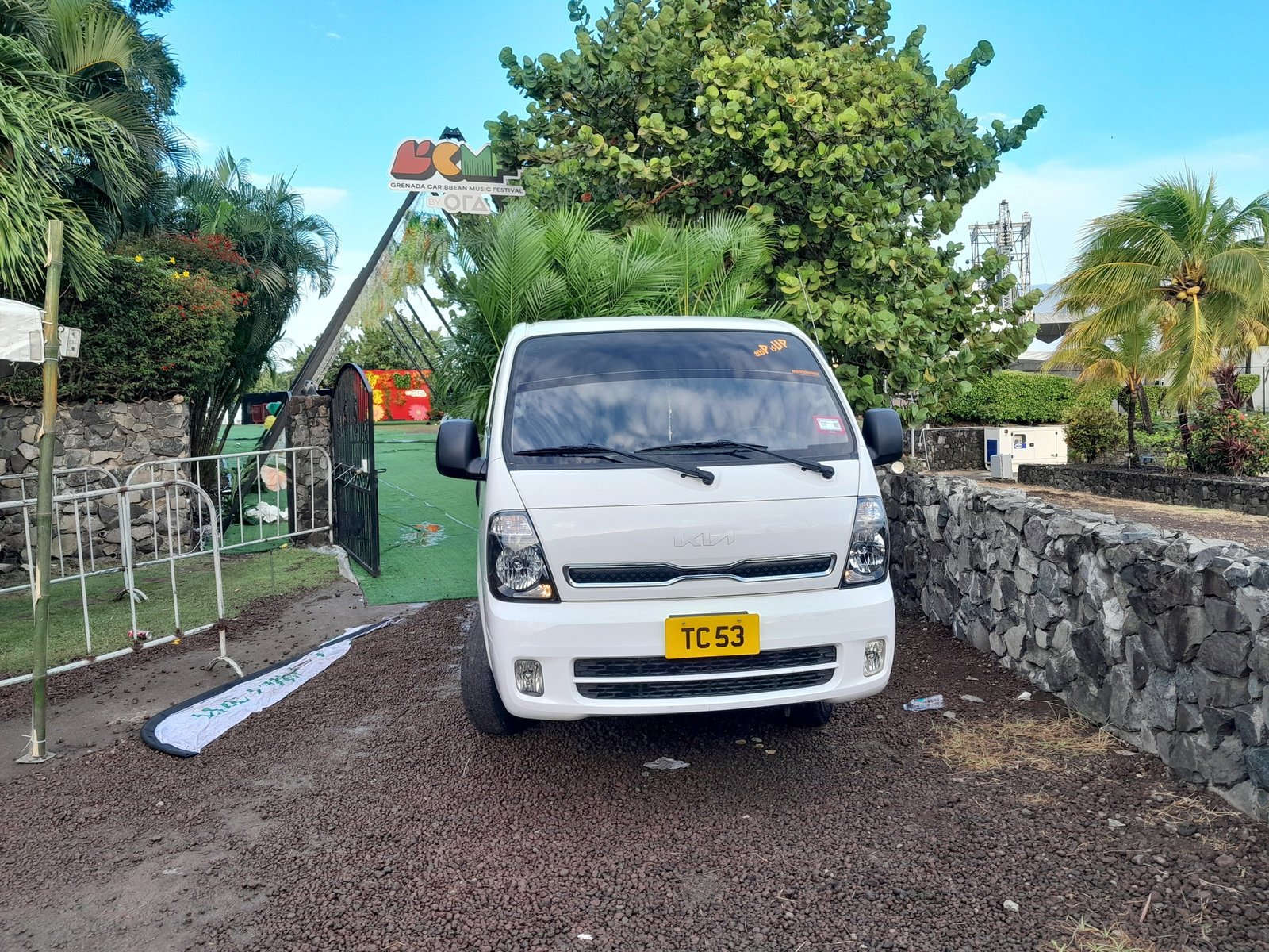 Image gallery marquee